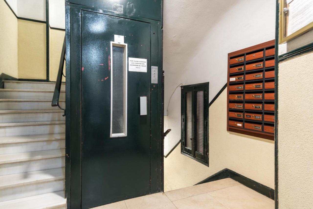 Appartement Cozy - 2 Bedrooms- 2 Bathrooms- Colon *