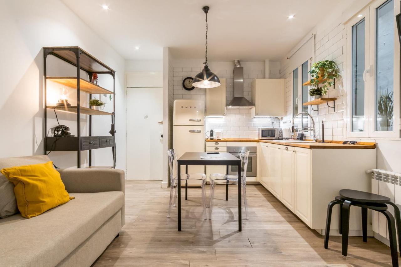 Cozy - 2 Bedrooms- 2 Bathrooms- Colon Appartement *